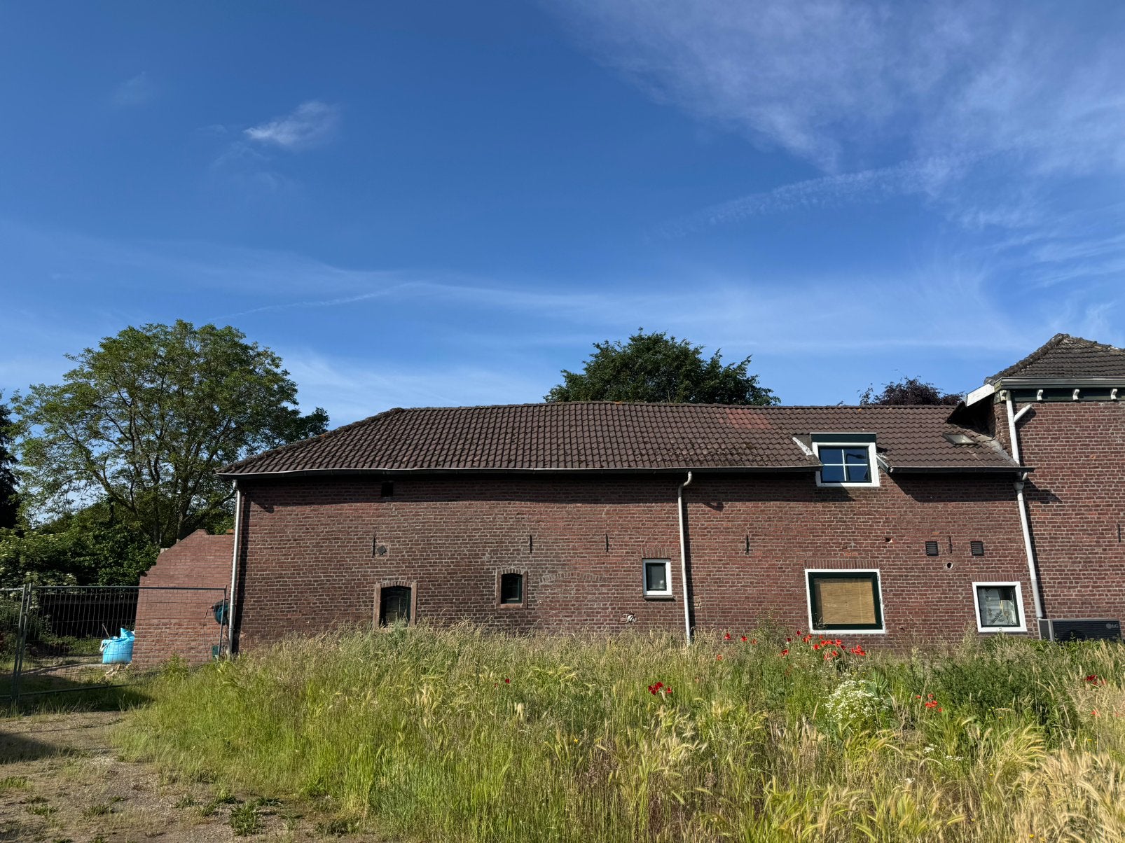 Sneldek dakpannen 105m2, Doe-het-zelf en Verbouw, Dakpannen en Dakbedekking, Ophalen, Gebruikt, Steen of Klei, 15 m² of meer