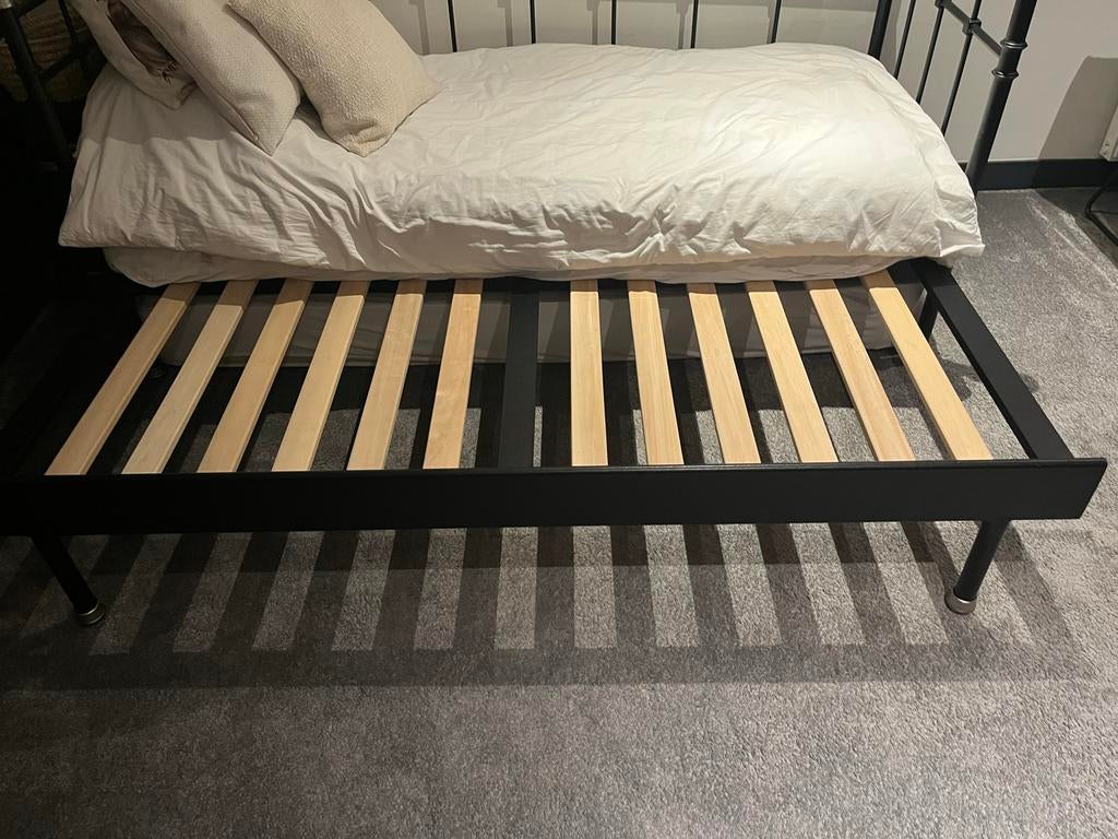 Uitschuifbaar 1-2 persoonsbed 160x200, Huis en Inrichting, Slaapkamer | Bedden, Gebruikt, Tweepersoons, 160 cm, 200 cm, Metaal