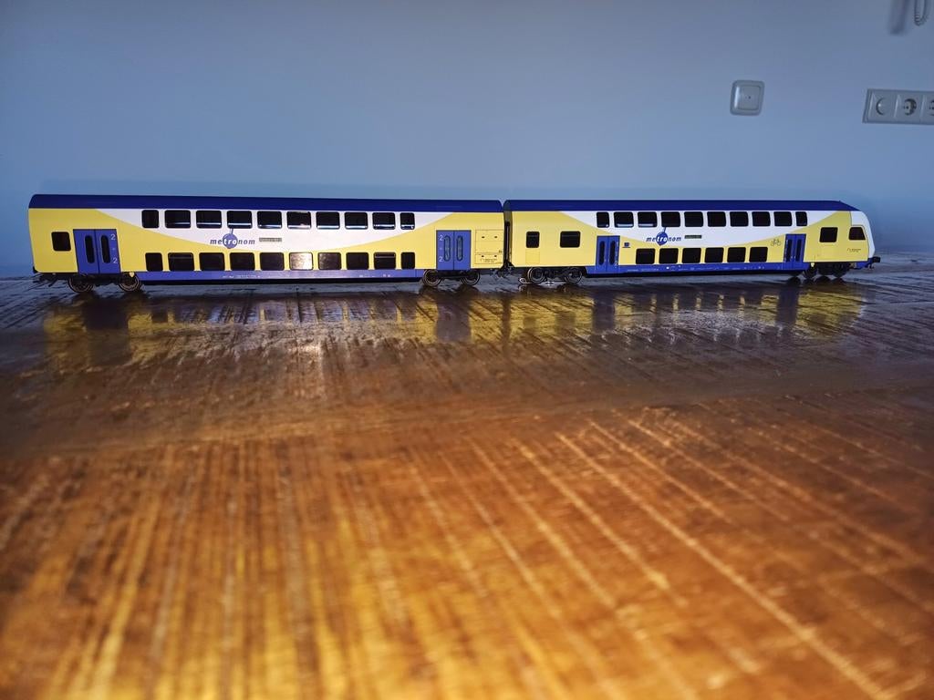 Märklin Metronom dubbeldek wagons met stuurstand, Wisselstroom, Verzenden, Märklin, Gebruikt