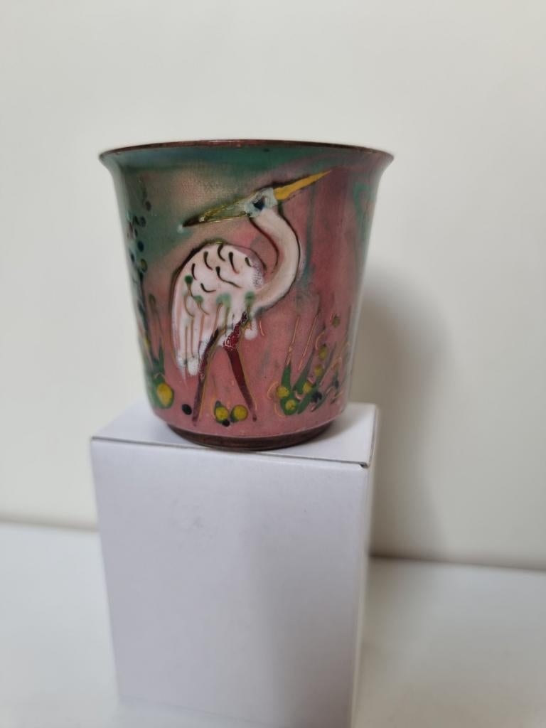 Vintage geëmailleerde koperen beker met reiger, Antiek en Kunst, Ophalen of Verzenden