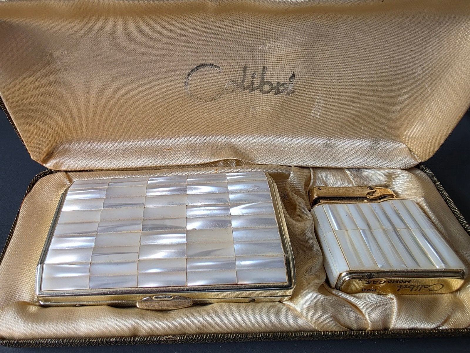 Vintage Colibri Rookset Parelmoer – Aansteker & houder, Ophalen of Verzenden, Gebruikt, Aansteker