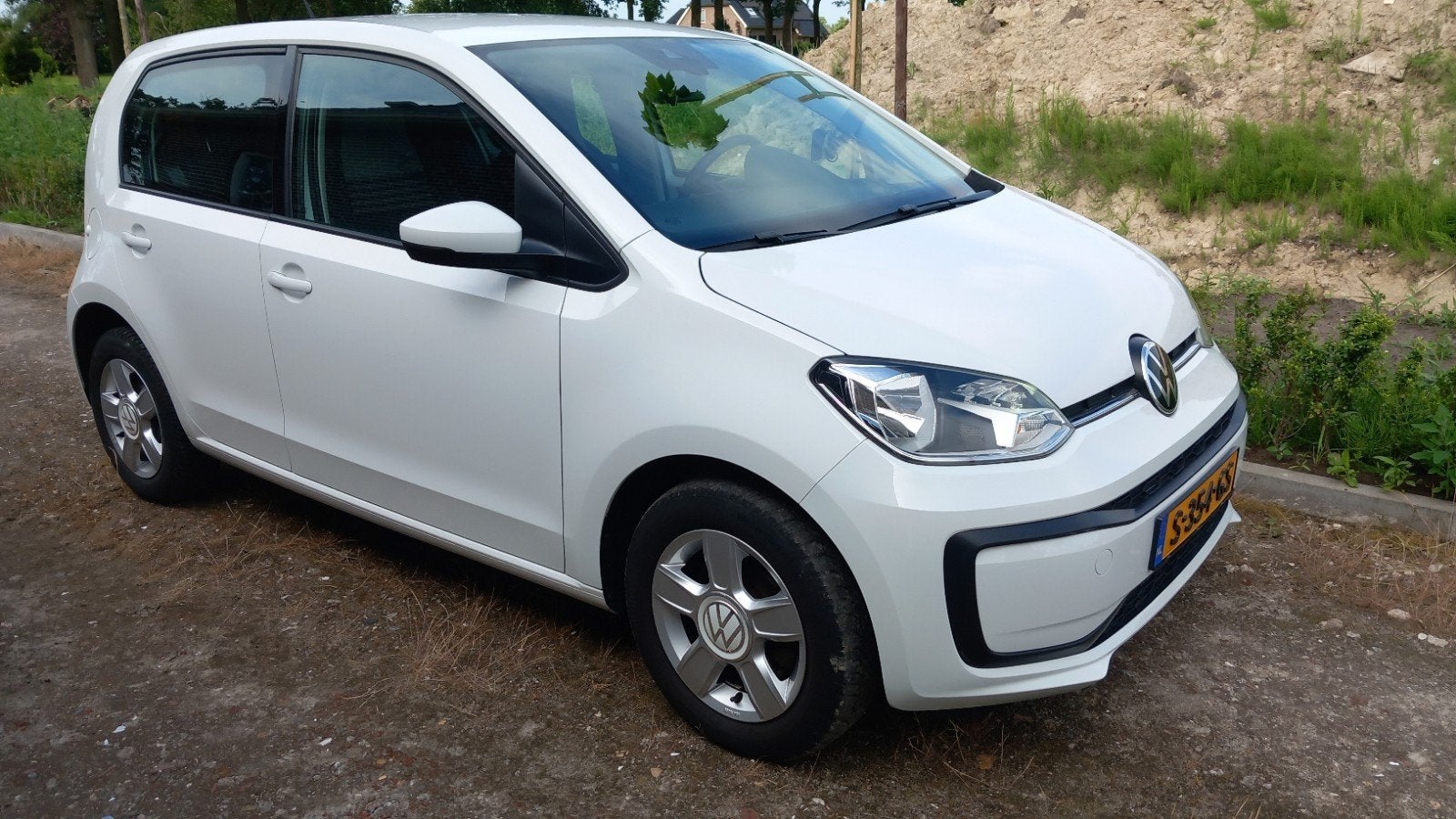Zeer mooie Volkswagen Up!, Particulier, Te koop