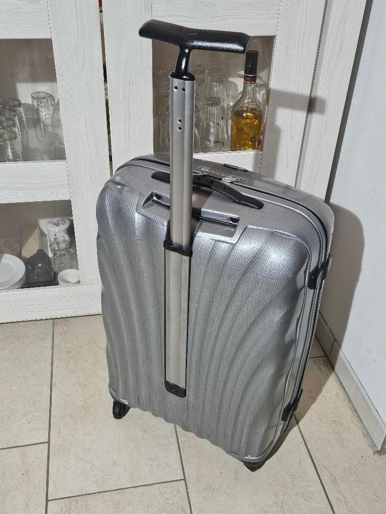 Samsonite C-lite zilver 75 cm per stuk € 330,=, Sieraden, Tassen en Uiterlijk, Koffers, Wieltjes, Hard kunststof, 45 tot 55 cm