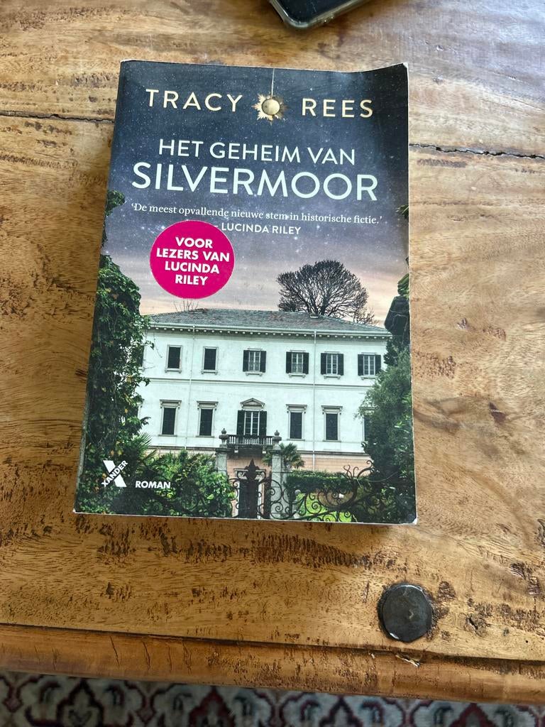 Het Geheim van Silvermoor - Tracy Rees, Ophalen of Verzenden, Gelezen