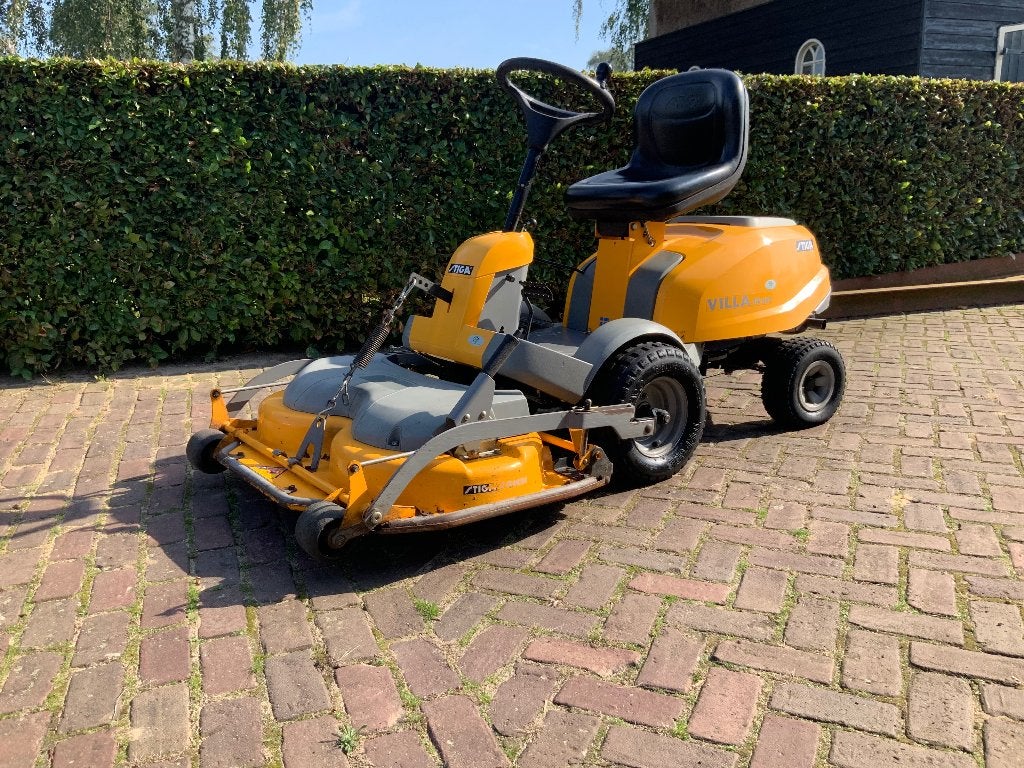 Nette Stiga Villa hydrostaat met werk, Ophalen, Gebruikt, Stiga, Elektrische starter