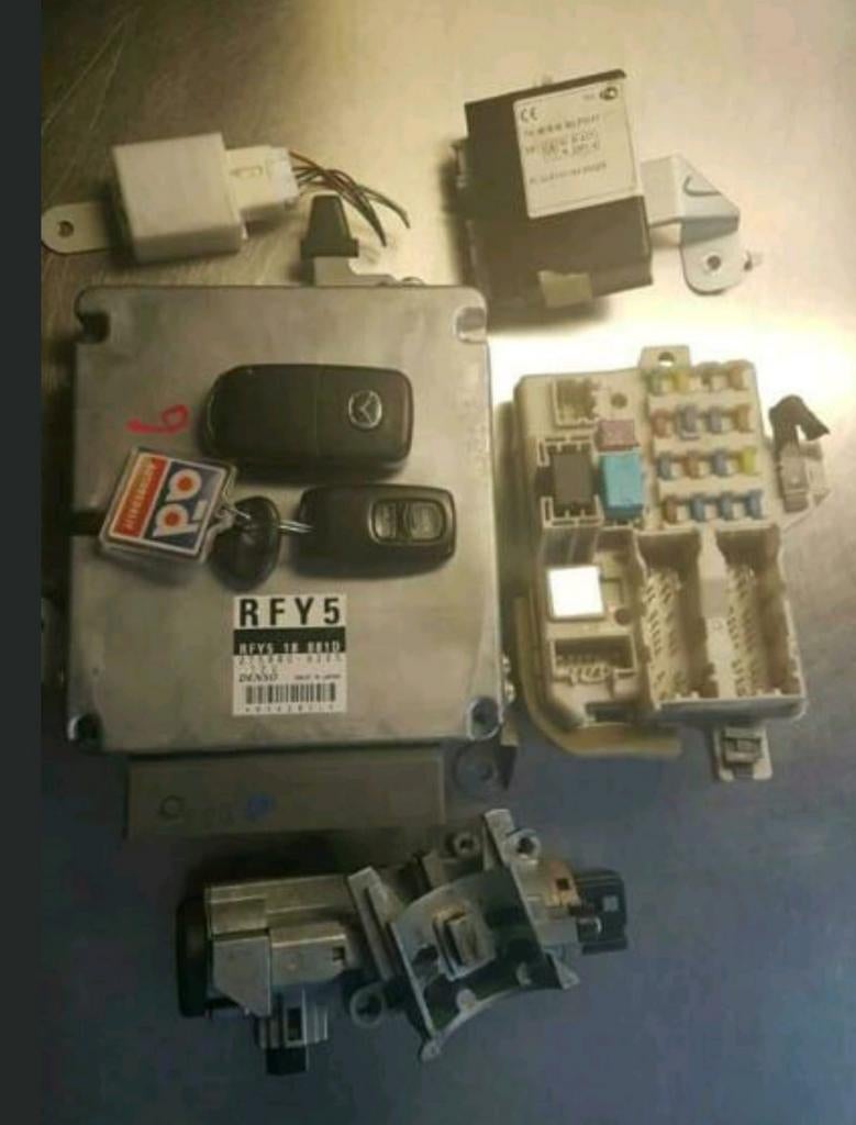 Sleutels ecu slotset
Mazda 6 2.0 CITD 2002 tm 2007, Auto-onderdelen, Ophalen of Verzenden, Mazda