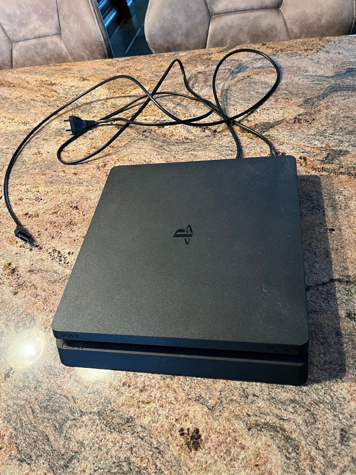 PlayStation 4 Slim - Console (Zonder Controller), Spelcomputers en Games, Spelcomputers | Sony PlayStation 4, Ophalen, Zo goed als nieuw