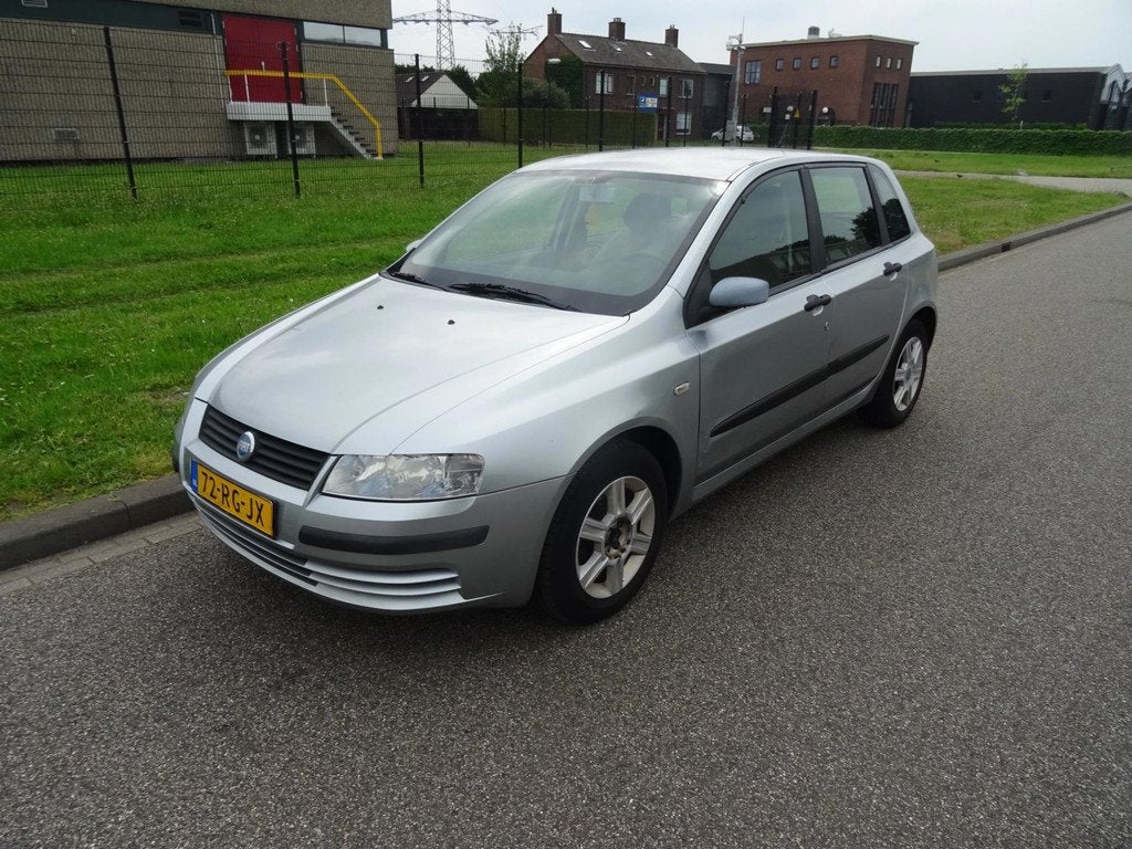 Fiat Stilo 1.4-16V Young, Auto's, Fiat, Bedrijf, Te koop, Stilo, ABS, Airbags, Airconditioning, Automatische klimaatregeling, Boordcomputer