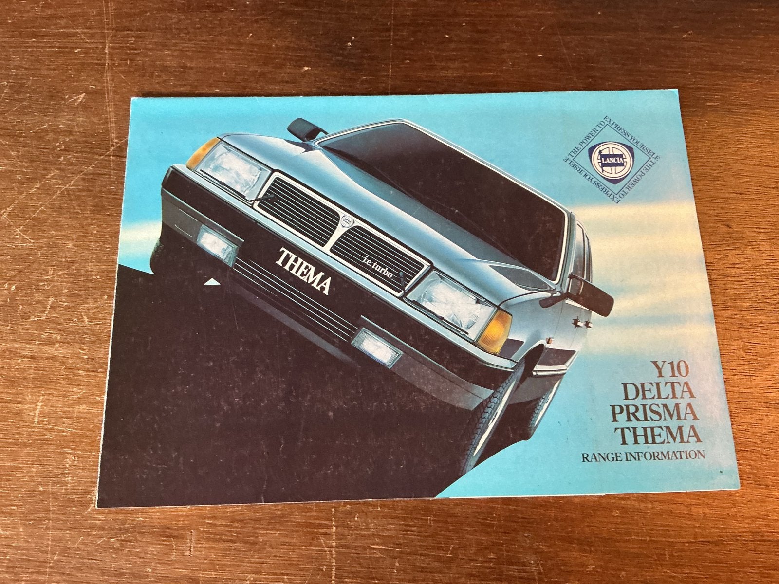 Lancia Auto Brochures Collectie - Y10, Delta, Thema, Prisma, Ophalen of Verzenden, Gelezen, Overige merken