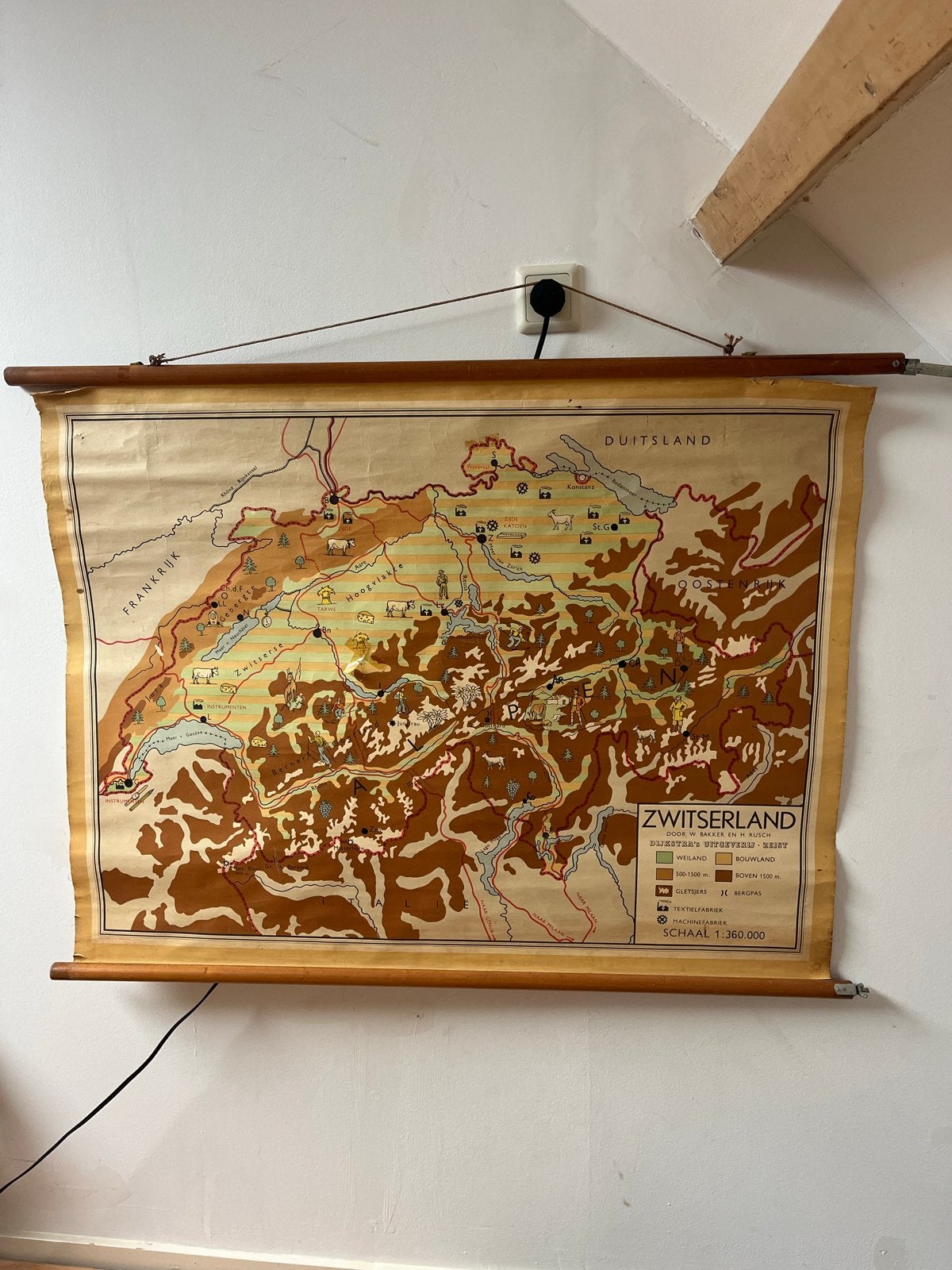 Vintage schoolkaart Zwitserland - J.B. Wolters, Gelezen, Landkaart, 1800 tot 2000, Europa Overig