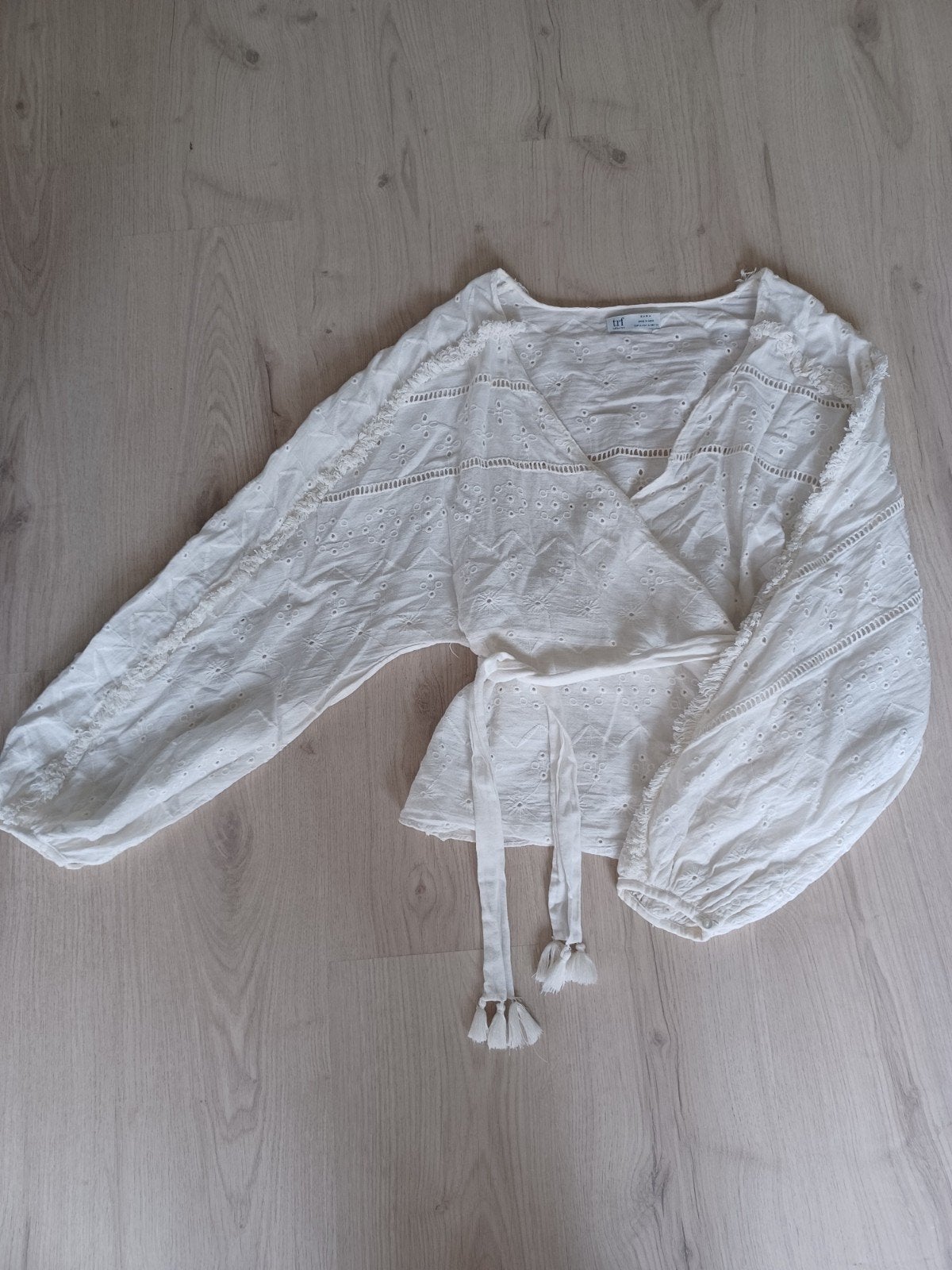 Zara wikkel blouse ibiza style xl creme, Kleding | Dames, Maat 46/48 (XL) of groter, Ophalen of Verzenden, Zo goed als nieuw, Zara