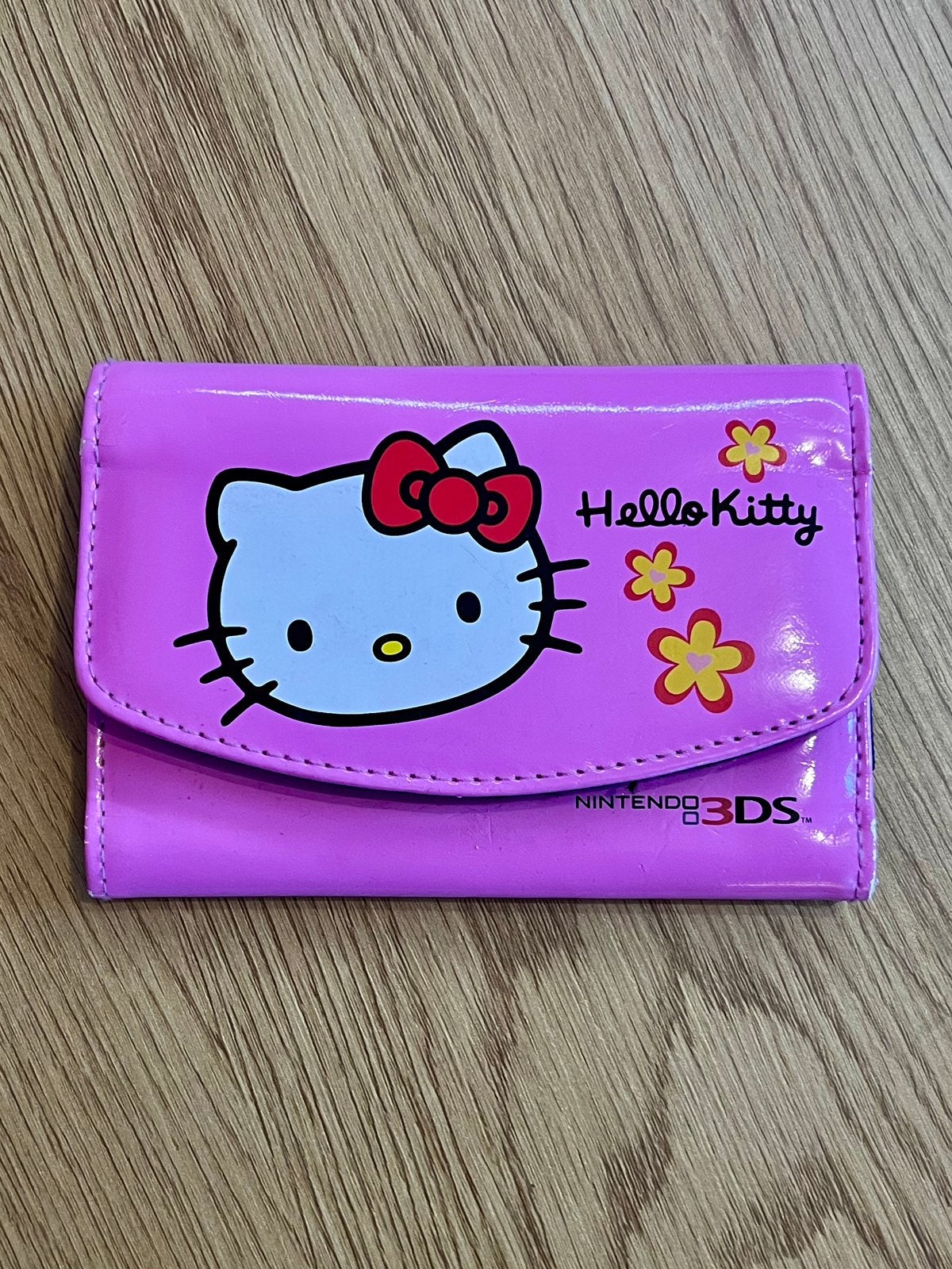Nintendo 3ds cover hello kitty, 1 speler, Ophalen of Verzenden, Zo goed als nieuw, Vanaf 3 jaar