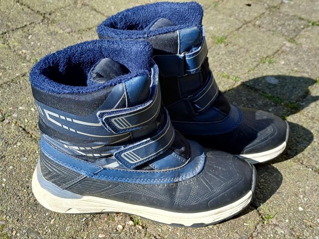 Blauwe snowboots / laarzen maat 35, Kinderen en Baby's, Kinderkleding | Schoenen en Sokken, Gebruikt, Jongen of Meisje, Ophalen of Verzenden