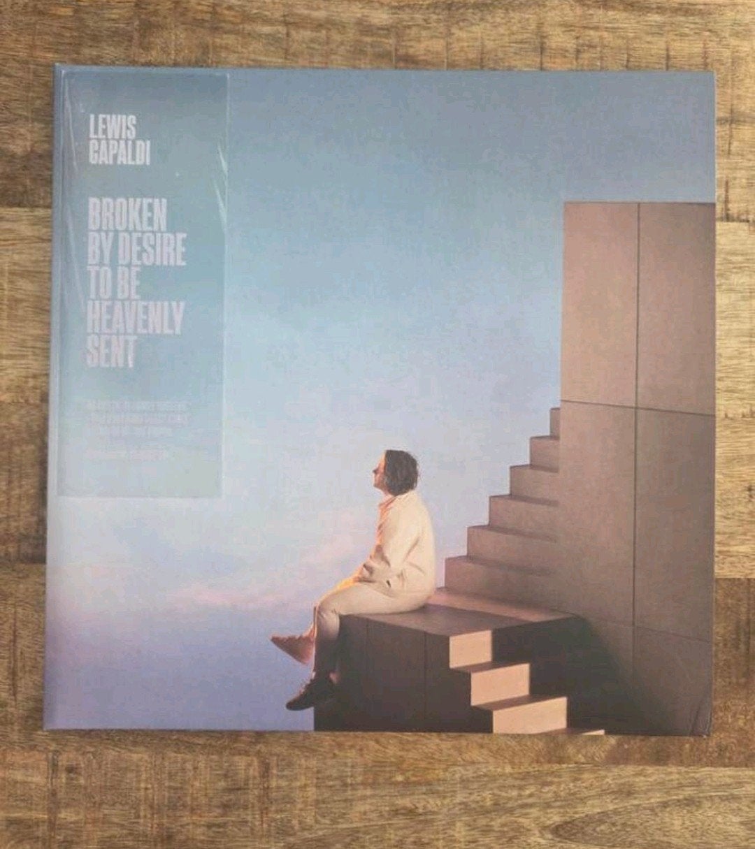 Lp Lewis capaldi broken by desire to be heavenly sent, Ophalen of Verzenden, Zo goed als nieuw, 12 inch