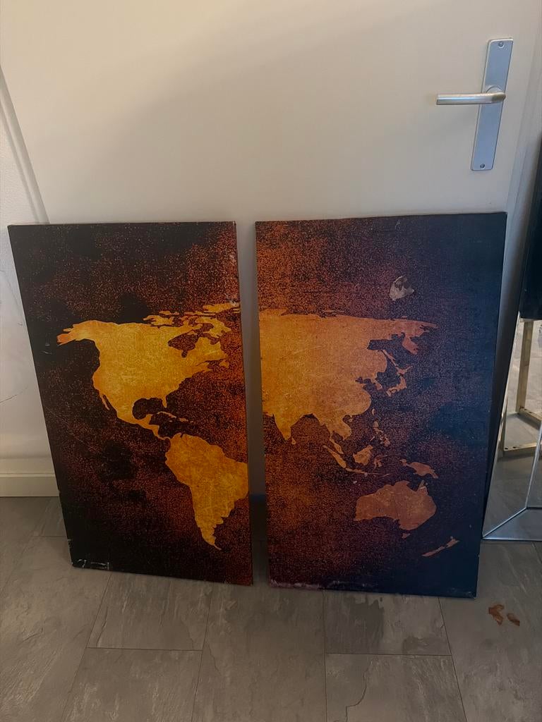 Wereldkaart schilderij tweedelig, Huis en Inrichting, Woonaccessoires | Wanddecoraties, Gebruikt, Schilderij, Hout, Meerkleurig