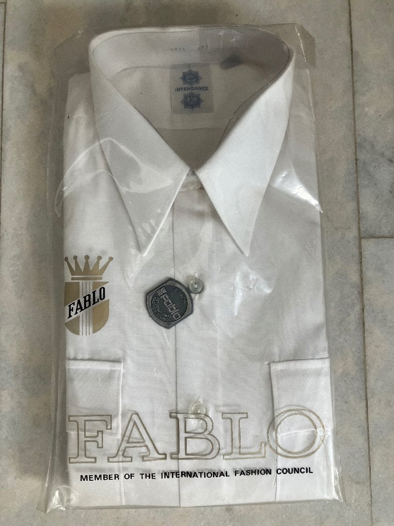 Creme kleurig Overhemd maat 41    , Ophalen of Verzenden, Nieuw, Overige kleuren, Halswijdte 41/42 (L)