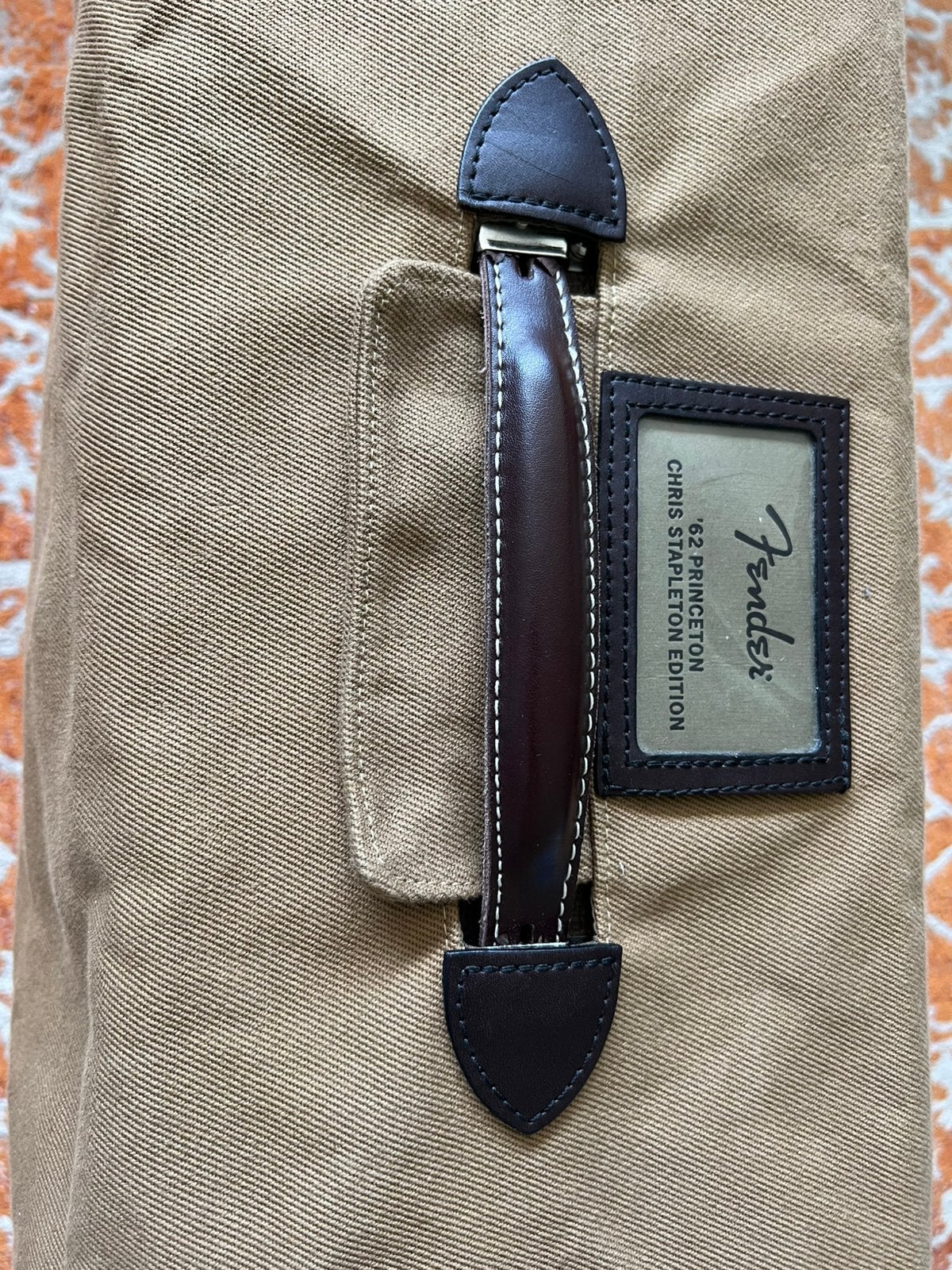 Foto 7 van Fender Pinceton Chris Stapleton (handwired Brownface)