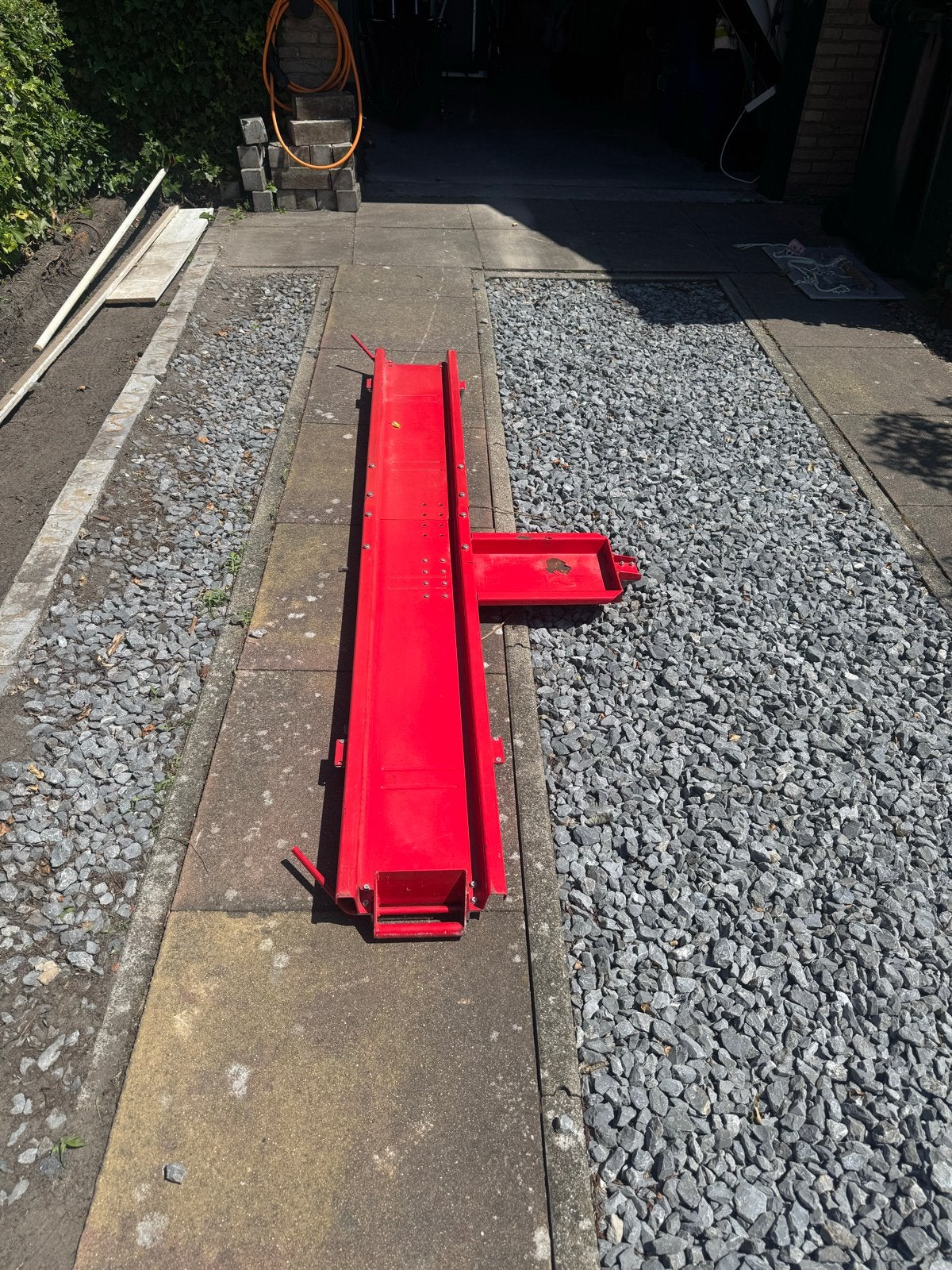 Rode Motorlift met Wieltjes - Handig en Verplaatsbaar, Ophalen, Gebruikt