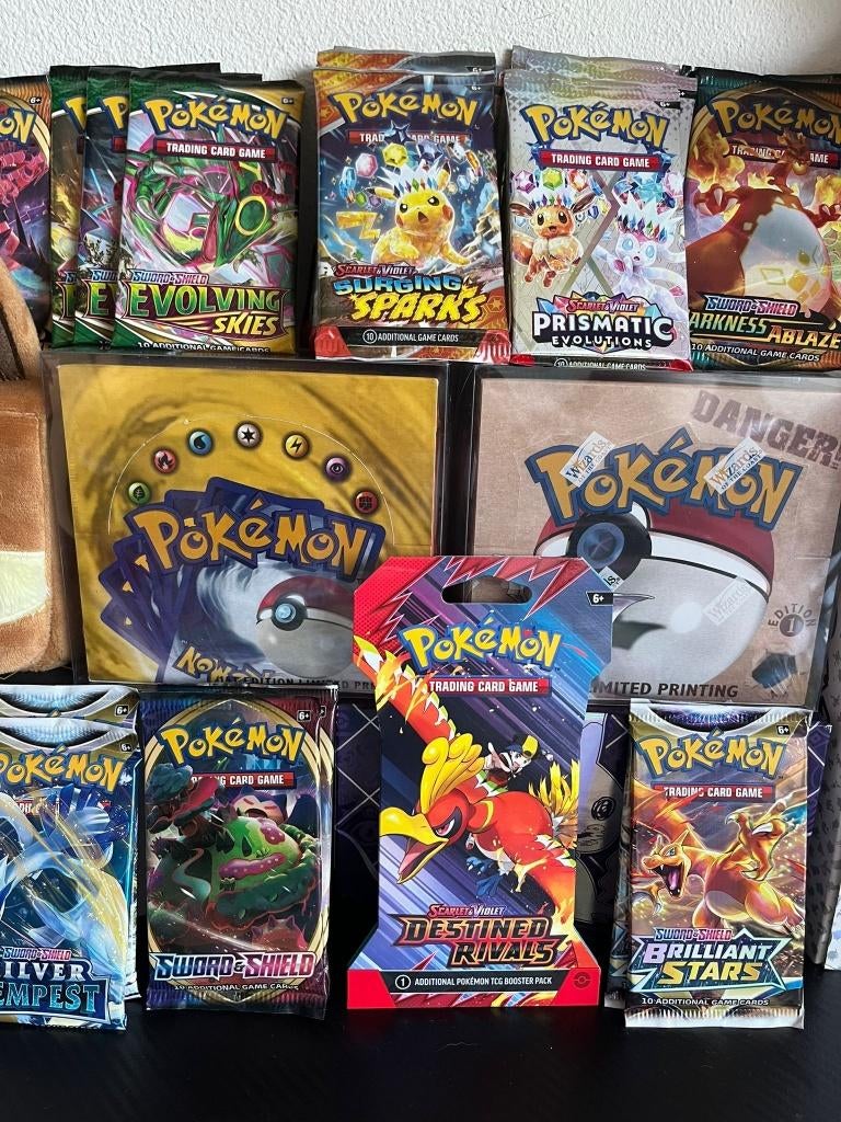 Ik koop Pokémon kaarten & collecties – Snelle betaling, Hobby en Vrije tijd, Verzamelkaartspellen | Pokémon, Ophalen, Zo goed als nieuw