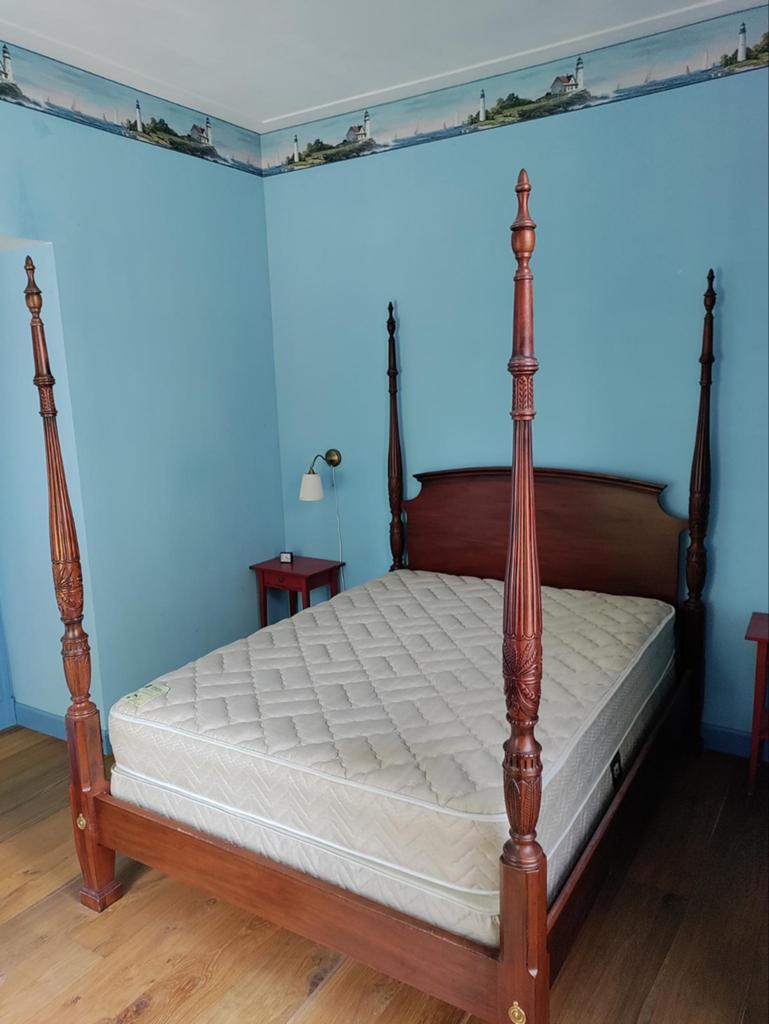 Klassiek hemelbed met matras - Hout, Tweepersoons, Ophalen, Gebruikt, Bruin, Klassiek