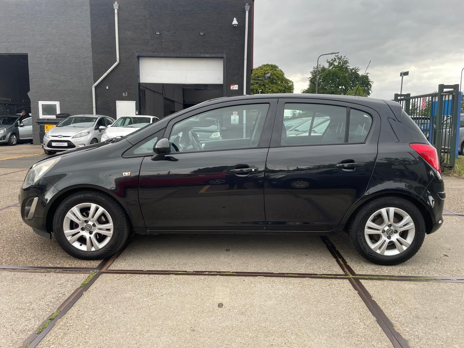 Opel Corsa 1.3 CDTi EcoFlex S/S Design Edition, Voorwielaandrijving, Euro 5, Gebruikt, Origineel Nederlands