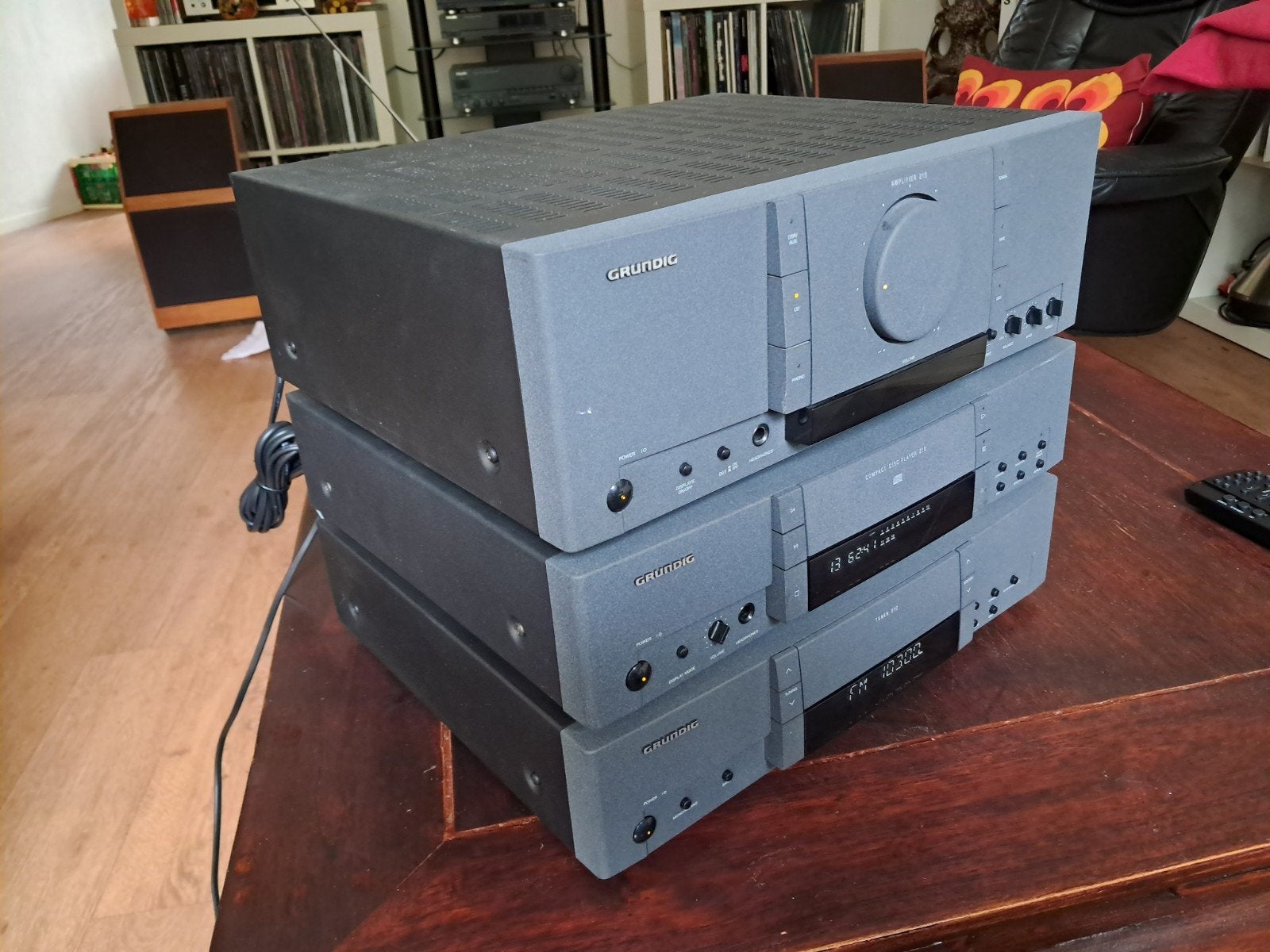Grundig Fine Arts 210 Hifi Set: Versterker, CD en tuner, Gebruikt, Losse componenten, Cd-speler, Ophalen