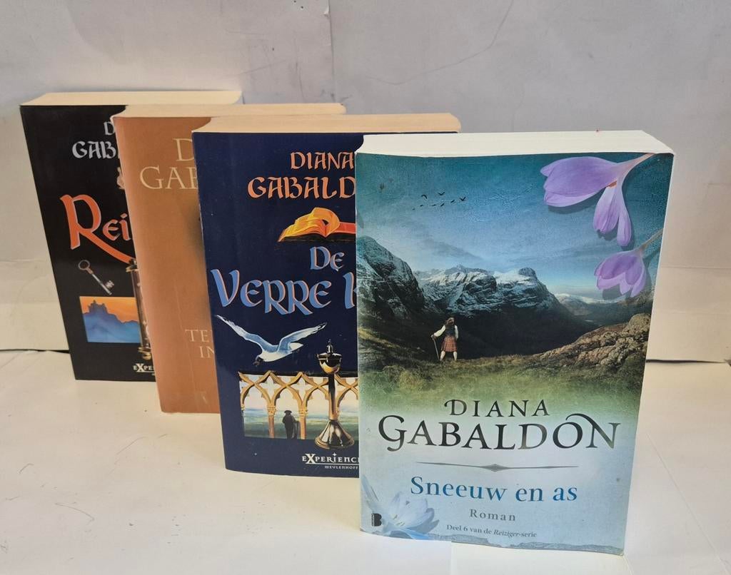 Diana Gabaldon 6x-Reiziger 4x Lord John 2, Boeken, Ophalen of Verzenden, Gelezen