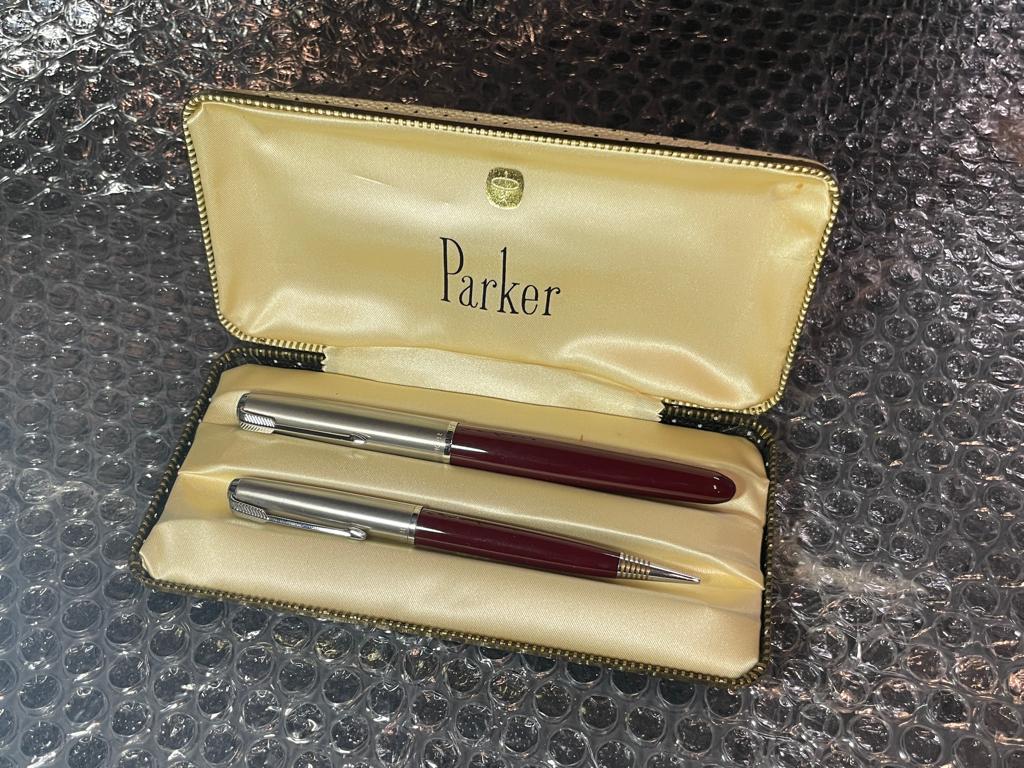 Prachtige Parker 51 set van vulpen en potlood, in NIEUWSTAAT, Verzamelen, Pennenverzamelingen, Parker, Met doosje, Ophalen of Verzenden