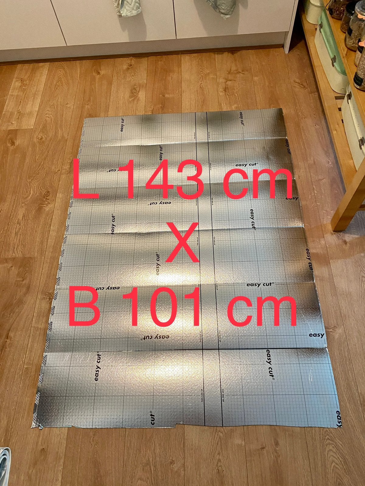 Foto 3 van Isotac zilver 10dB, Aquastop easy cut ondervloer