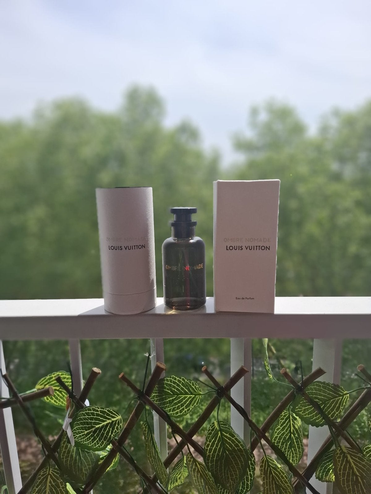 Louis Vuitton Ombre Nomade, Sieraden, Tassen en Uiterlijk, Uiterlijk | Parfum, Ophalen of Verzenden