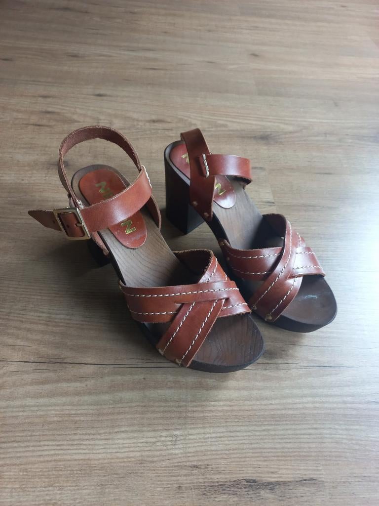 Lederen zomer schoenen, Ophalen, Bruin, Sandalen of Muiltjes, Zo goed als nieuw
