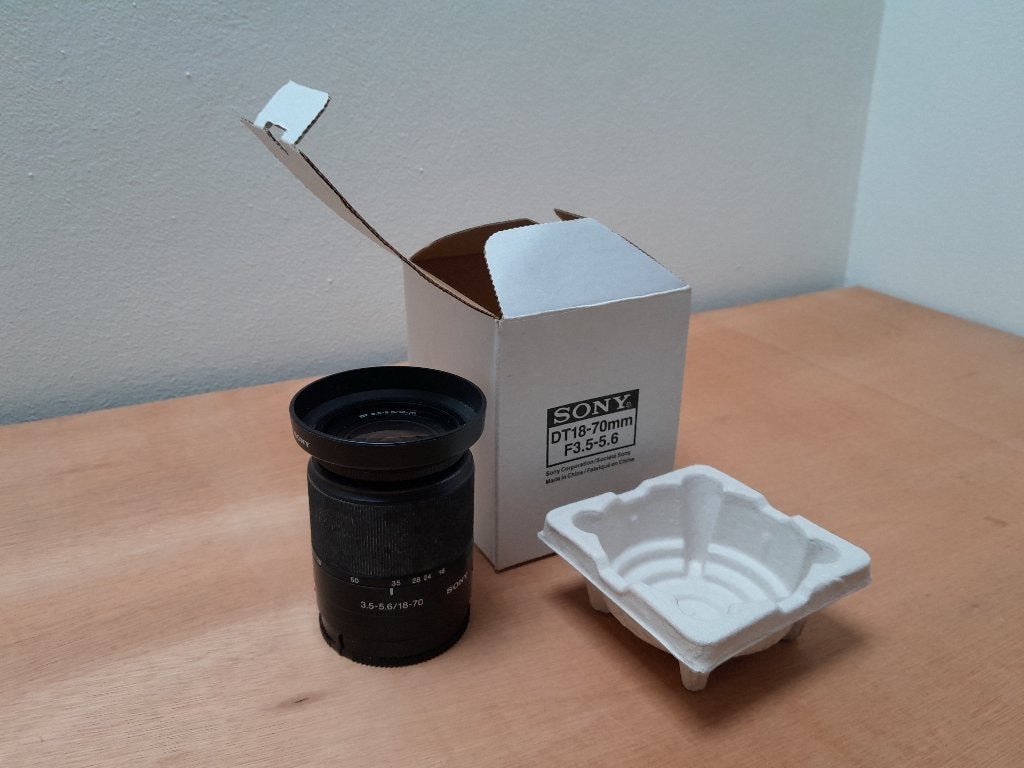Sony DT18-70mm, Ophalen of Verzenden, Gebruikt, Overige typen