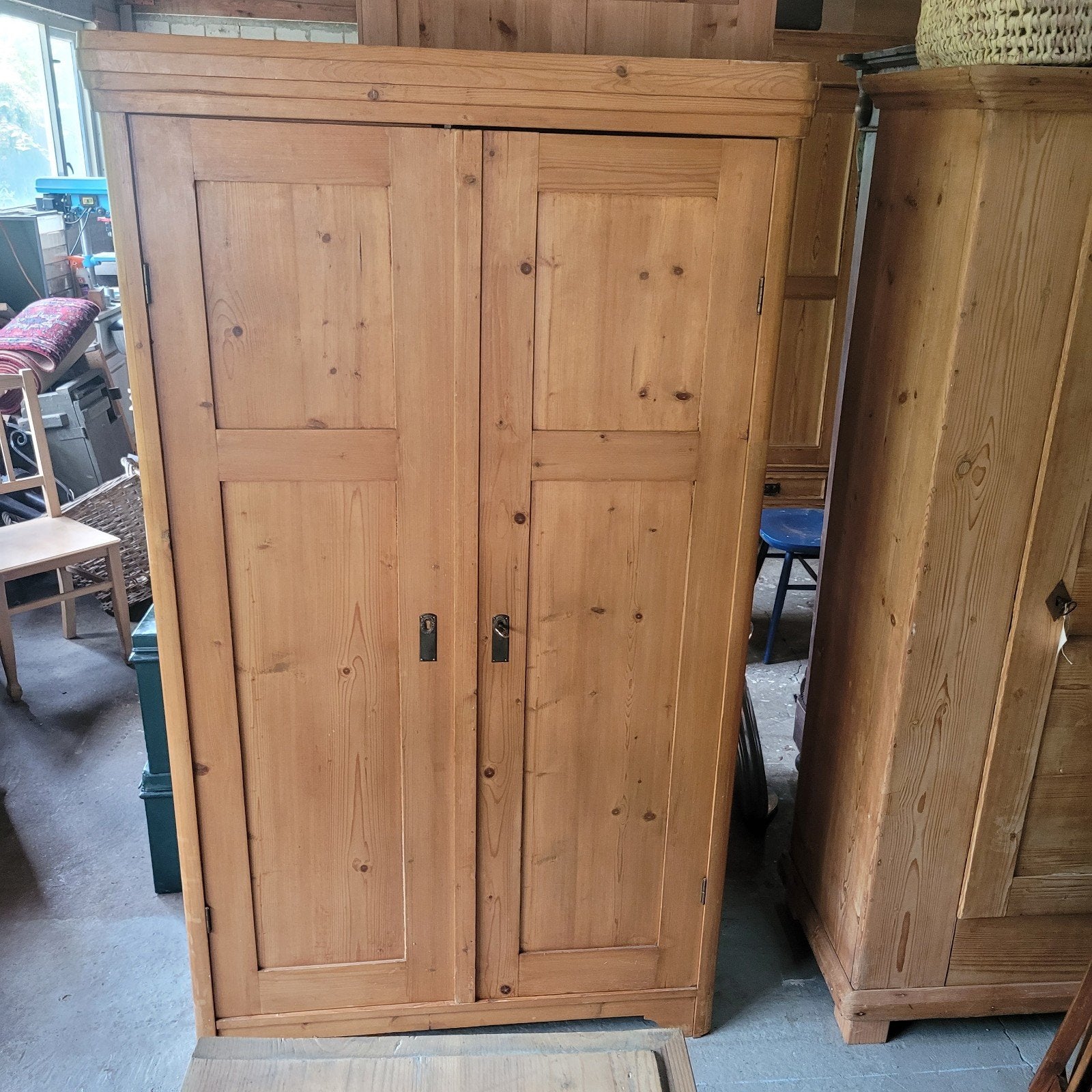 Brocante oude kast tweedeurskast servieskast keukenkast, Ophalen