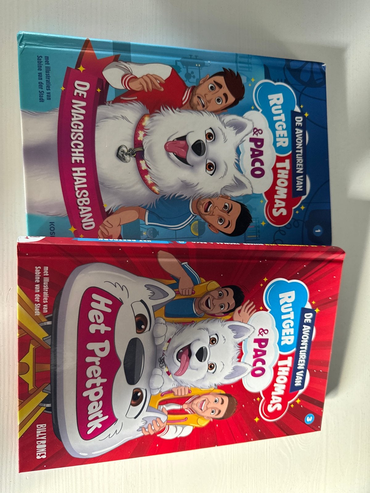 Rutger, Thomas & Paco: De Magische Halsband & Het Pretpark, Ophalen of Verzenden, Zo goed als nieuw, Fictie algemeen