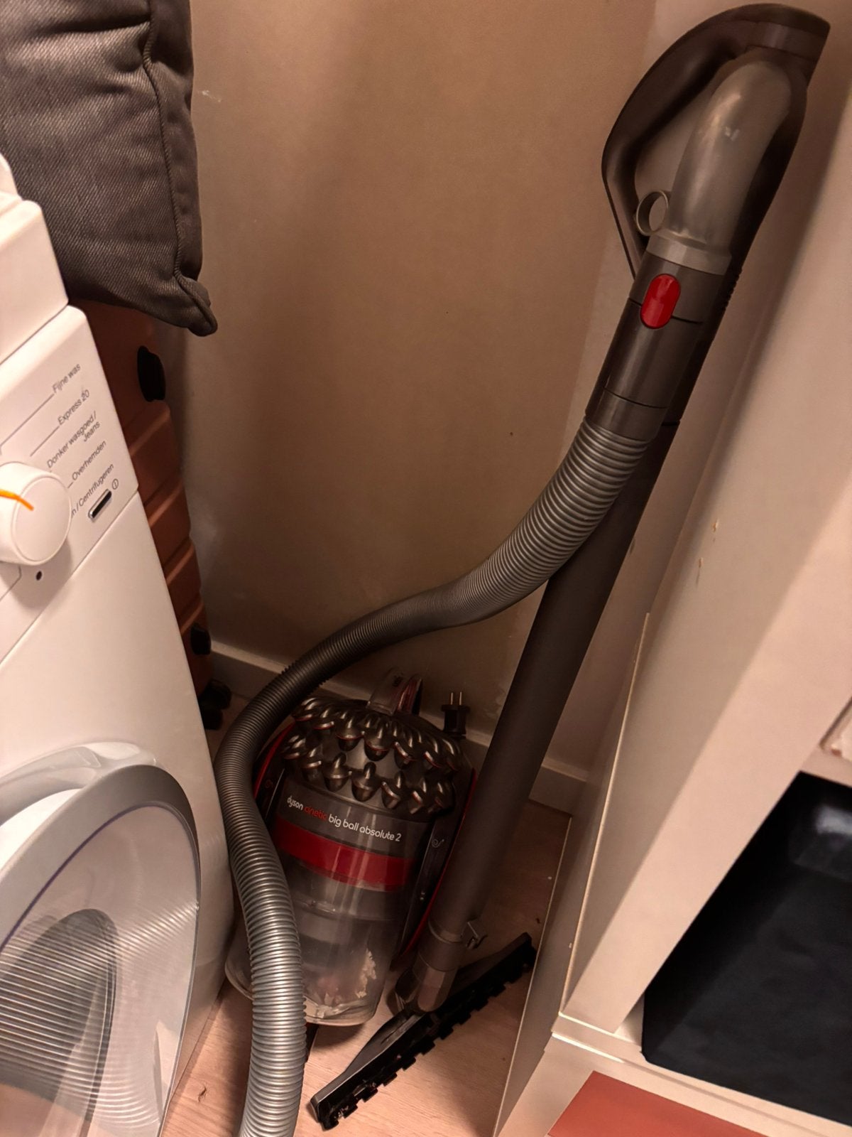 Dyson stofzuiger Big Ball absolute 2, Ophalen, Gebruikt, Reservoir, Dyson