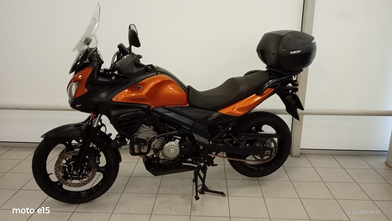 Suzuki DL650A (bj 2013), Lange Dreef 12
4131NH  Vianen, NL, Suzuki, Bedrijf, Klantenservice@suzuki.nl