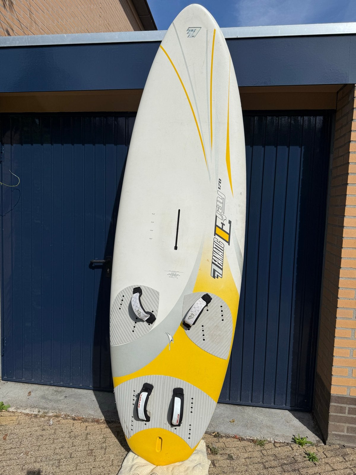 Fanatic E-Ray 170 Windsurfplank - 155L - Incl. 2 vinnen, Watersport en Boten, Ophalen, 250 tot 300 cm, Gebruikt, Fanatic