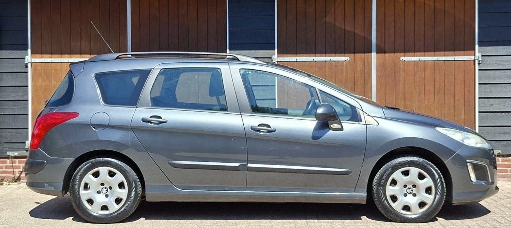 Foto 2 van Peugeot 308 SW 1.6 VTi XS | Trekhaak | ISO fix | NAP | Airco