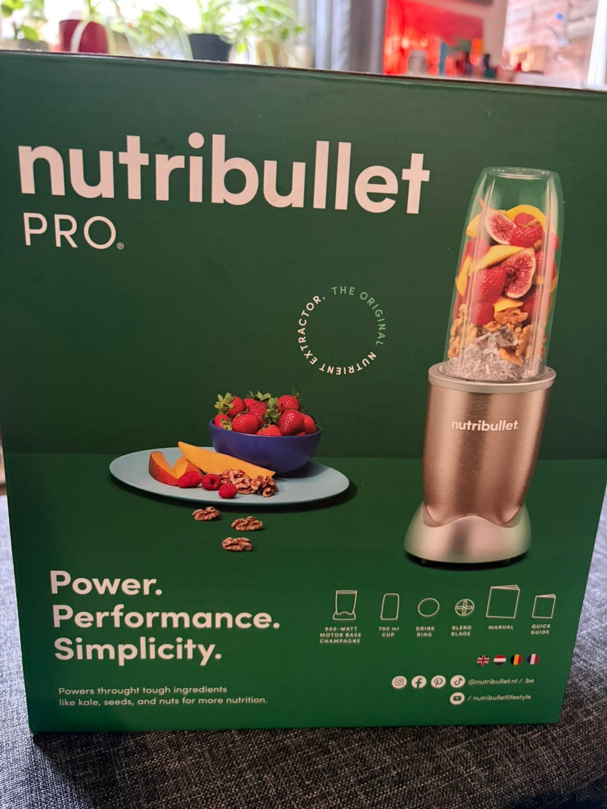 Foto 2 van Nutribullet Pro 900W - Champagne color - NEW