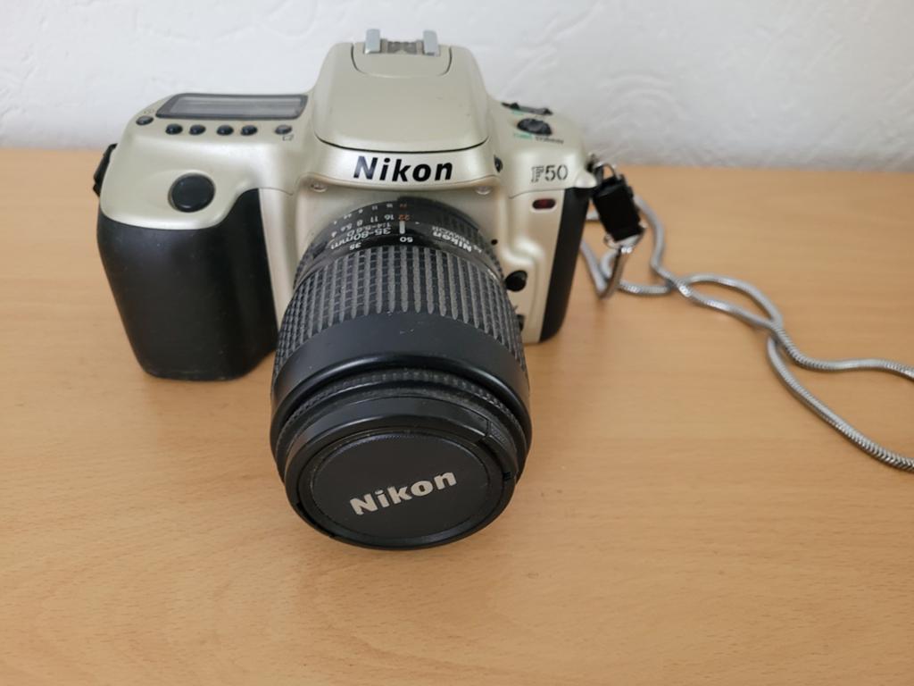 Nikon F50 spiegelreflexcamera met 35-80mm lens, Ophalen of Verzenden, Gebruikt, Spiegelreflex, Nikon