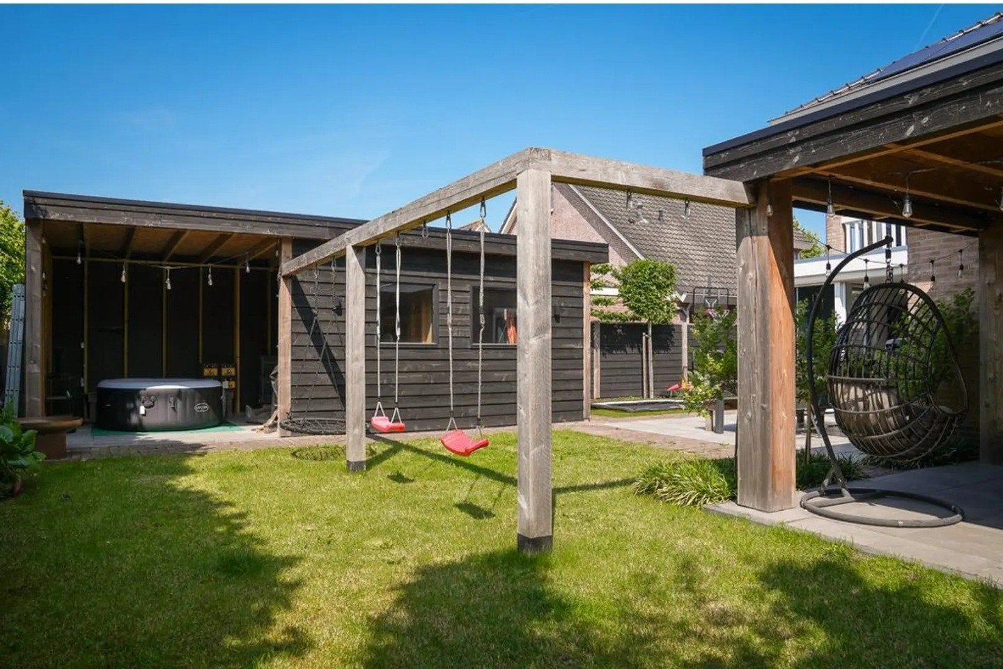 Tuinhuis/schuur/berging van hout, Tuin en Terras, Ophalen of Verzenden, Gebruikt, Hout, Overige typen
