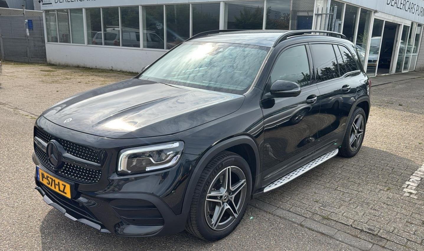 Mercedes-Benz Amg GLB 7p, Auto's, Mercedes-Benz, 4 cilinders, 150 pk, 7 stoelen, Zwart