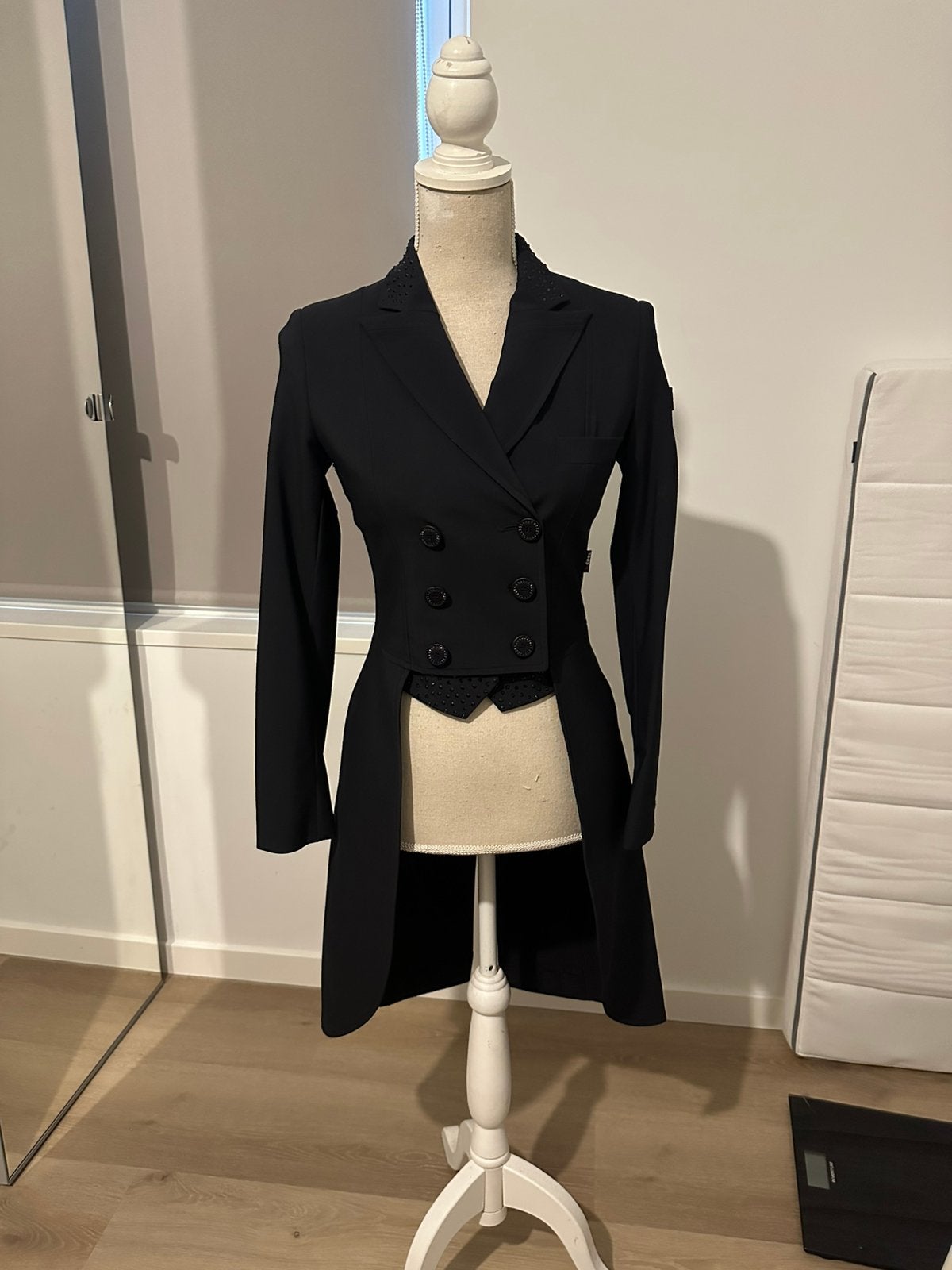 Equiline Marilyn slipjas zwart maat XS/34 (IT38), Dressuur, Nieuw, Ophalen of Verzenden, Zwart