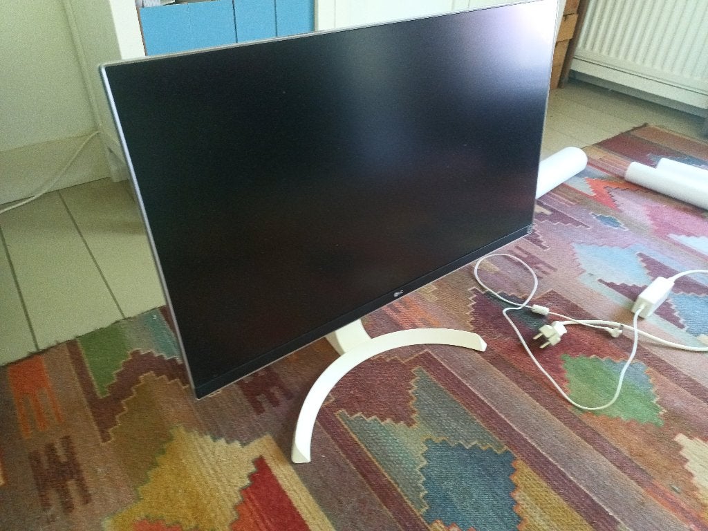 LG 27UD69P beeldscherm. 27" 3840x2160 (4K) 60Hz IPS 5ms, Computers en Software, Monitoren, HDMI, In hoogte verstelbaar, LG, 60 Hz of minder