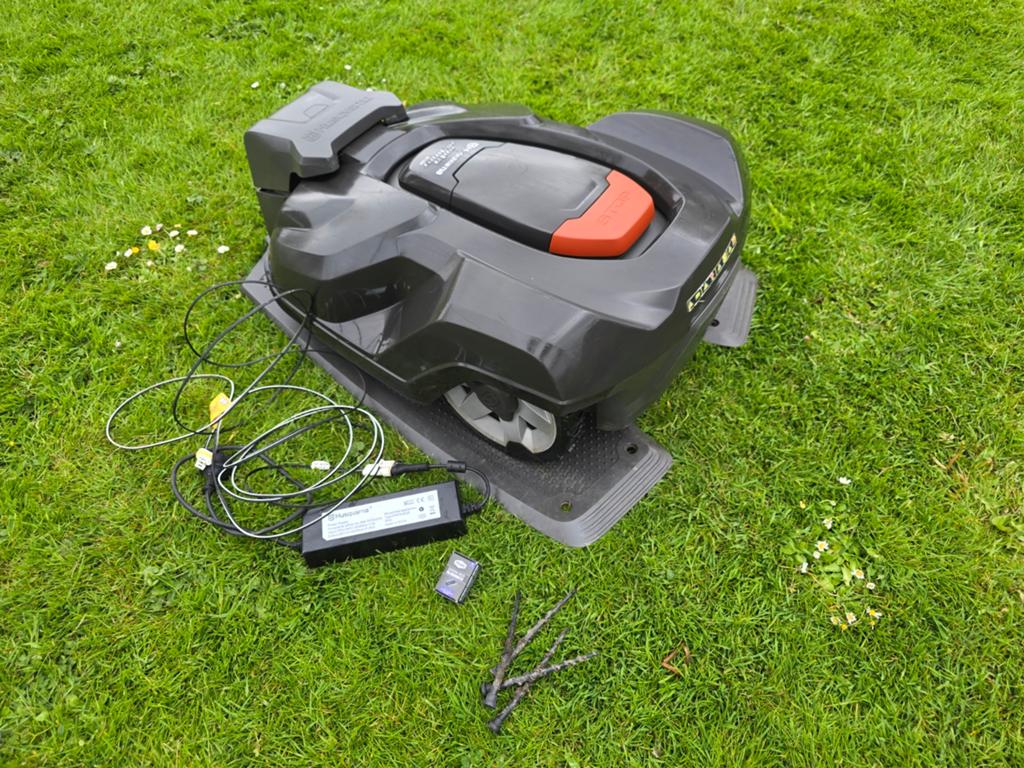 Husqvarna Automower 430X Robotmaaier - 3200m2.  Grasmaaier, Ophalen