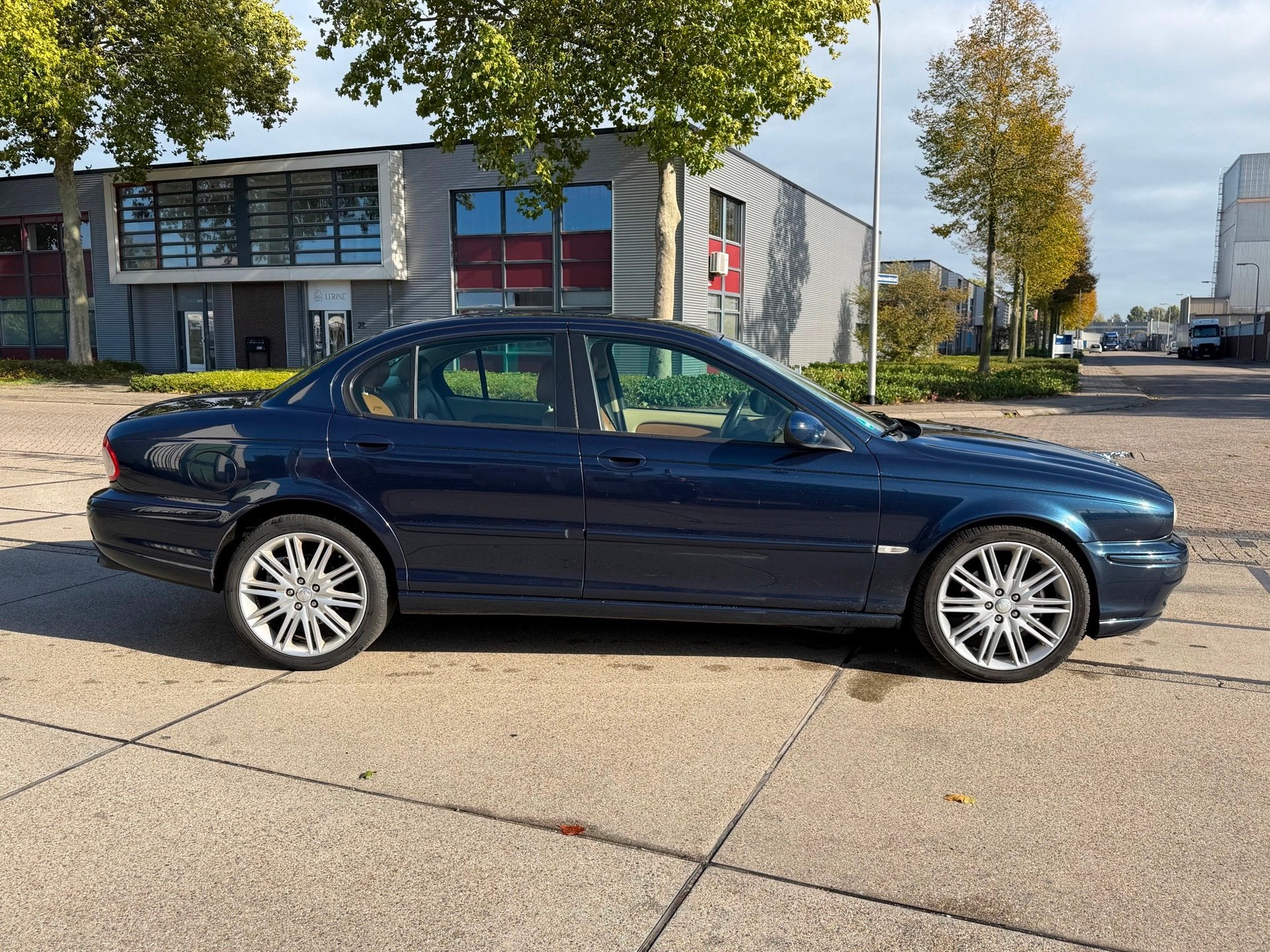 Jaguar X-type 2.2 D iDition | 2007 | Leer | Clima | Cruise |, Auto's, Voorwielaandrijving, Gebruikt, Blauw, Origineel Nederlands