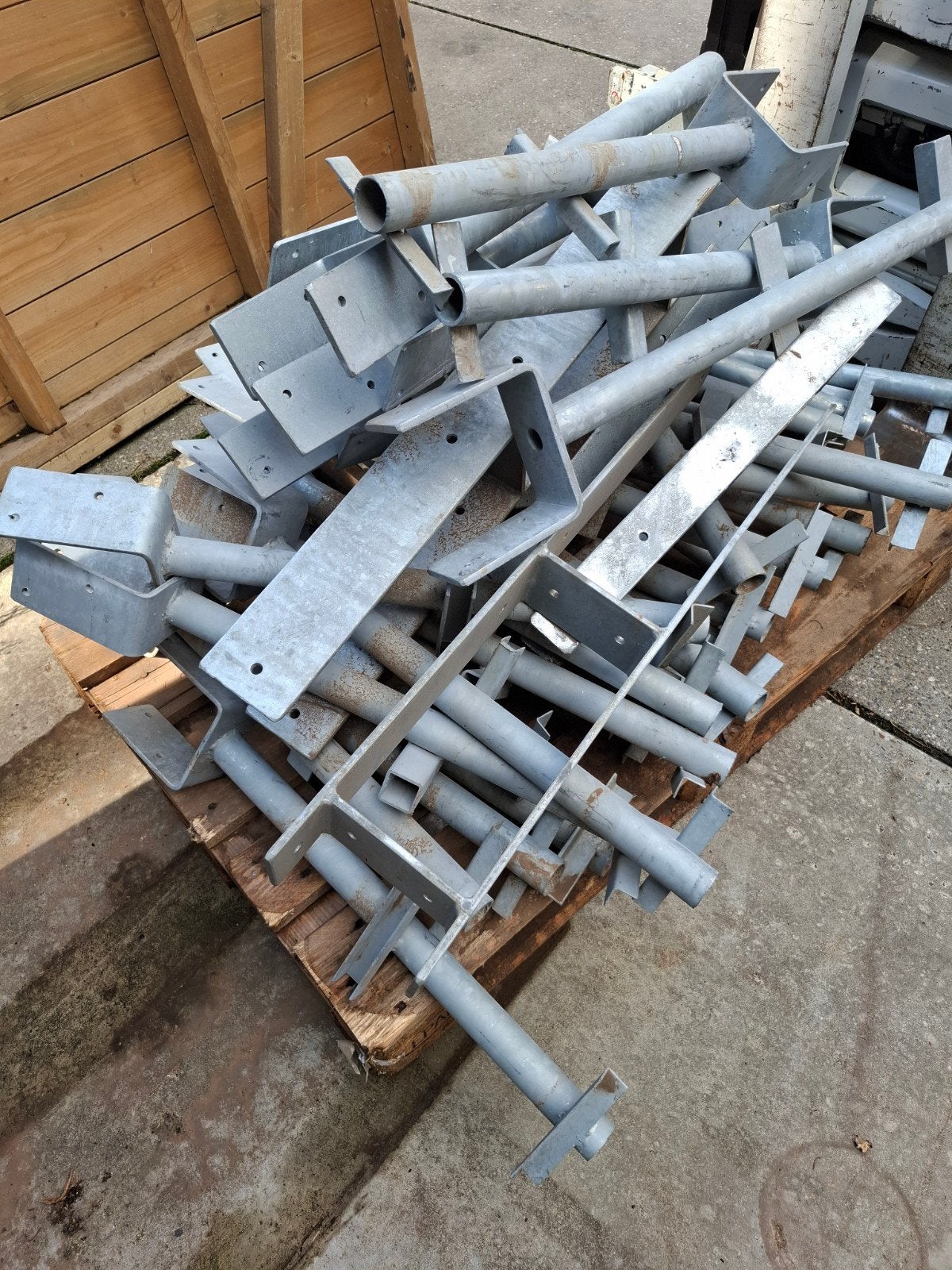 Paalankers / Beugels - 210kg ijzer, Doe-het-zelf en Verbouw, Metalen, Ophalen, Gebruikt