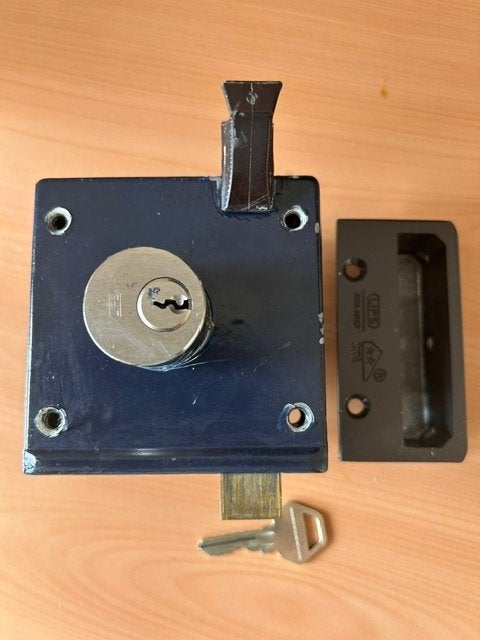 Te koop: Zware Yale oplegslot, Ophalen of Verzenden, Gebruikt, Slot