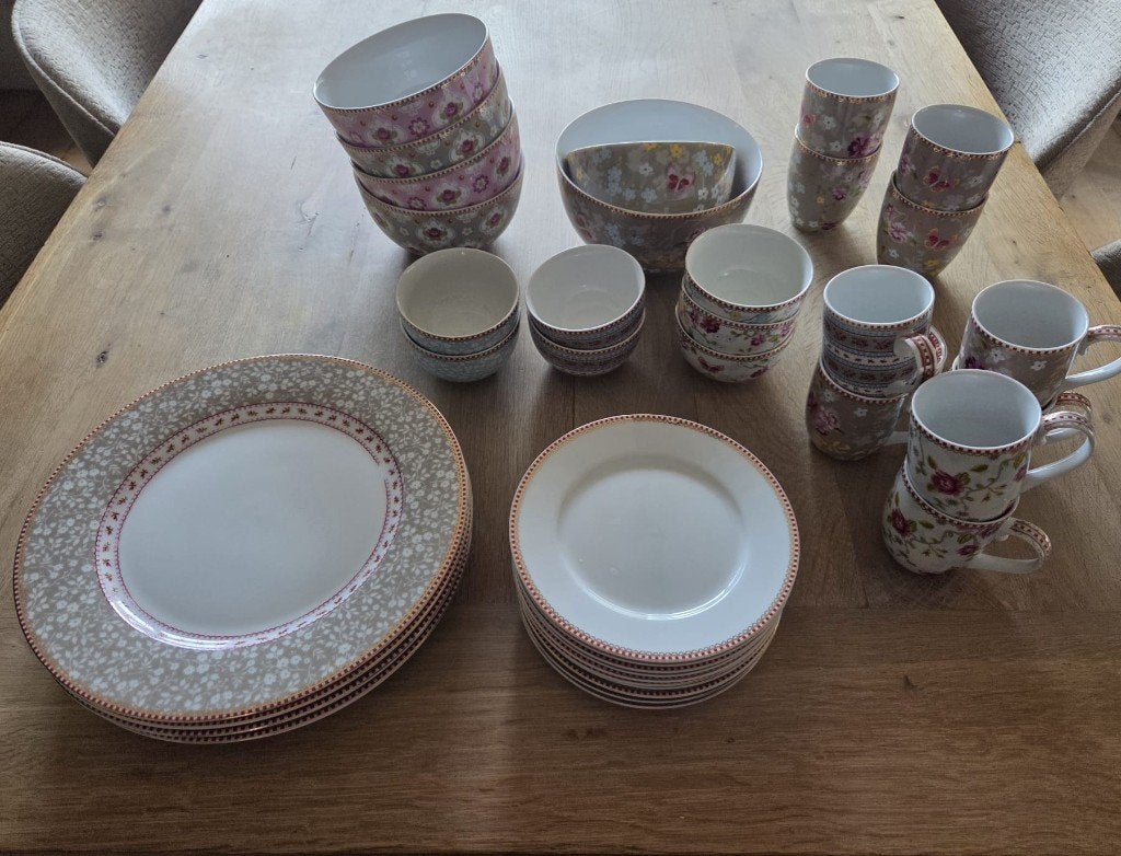 servies van pip, Ophalen, Gebruikt, Overige stijlen, Porselein