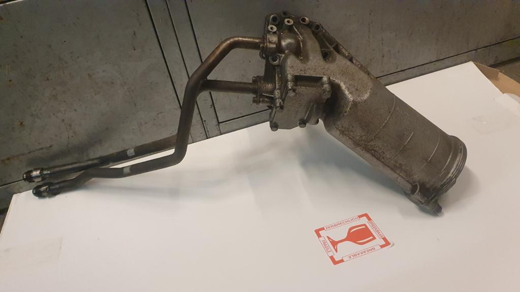 Oliefilterhuis Mercedes T1 5-cilinder (OM617), Ophalen, Gebruikt, Mercedes-Benz